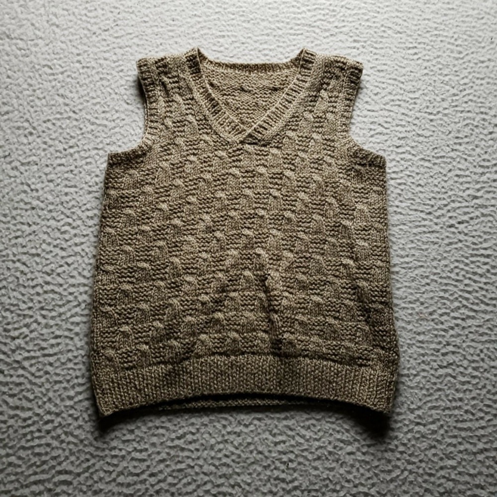 Sweater Vest Youth 12 Beige Solid V Neck Textured Knit Sleeveless Pullover